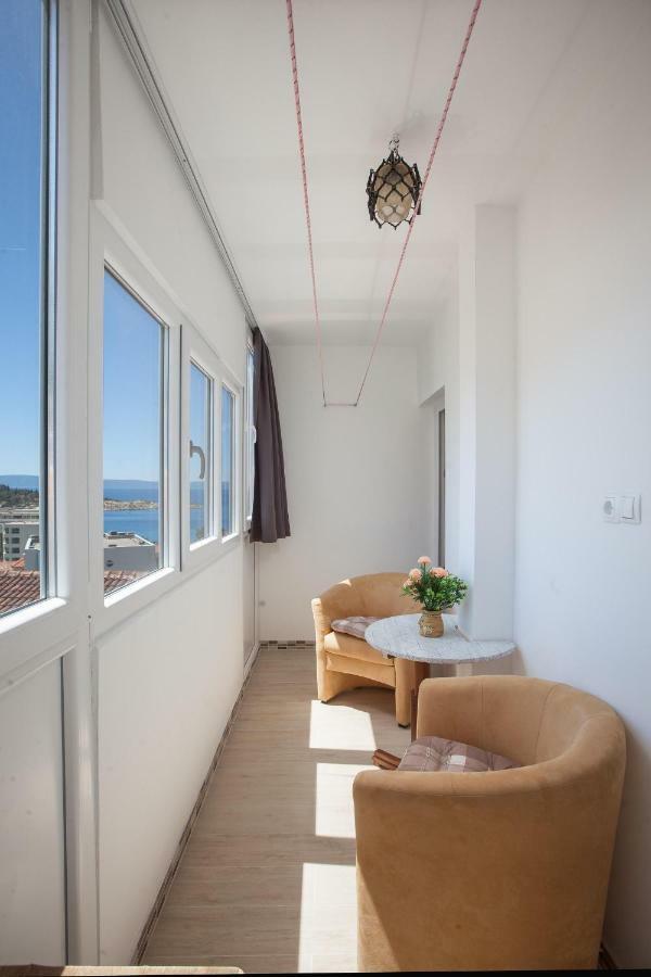 Dolores Apartment